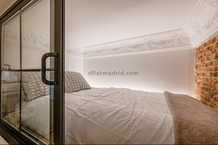 Apartamento Tranquilo en Centro de 2 Dormitorios #1962 en Madrid