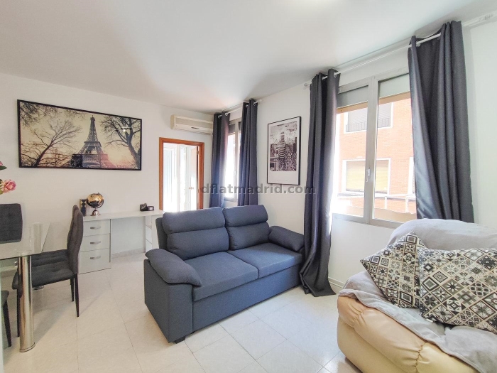 Bright Apartment in Tetuan of 2 Bedrooms #1977 in Madrid