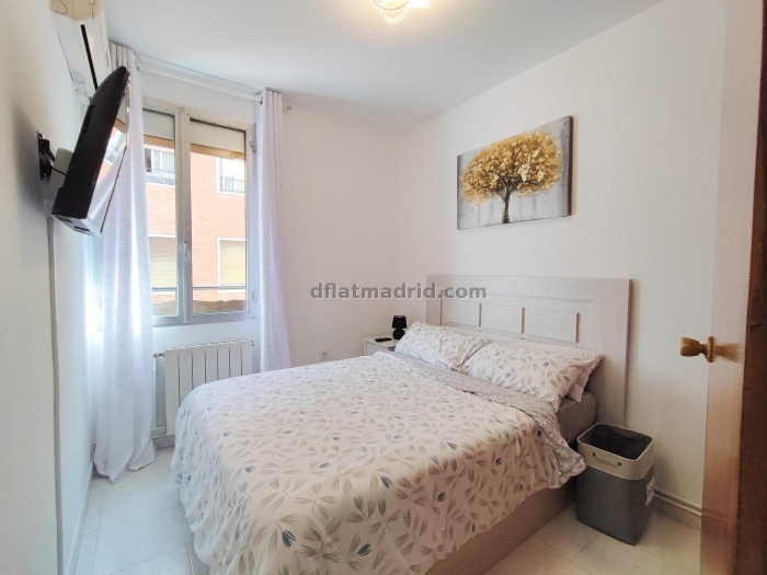 Bright Apartment in Tetuan of 2 Bedrooms #1977 in Madrid