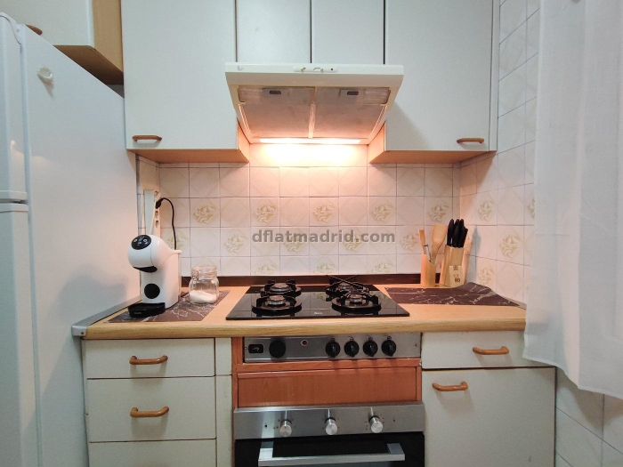 Bright Apartment in Tetuan of 2 Bedrooms #1977 in Madrid