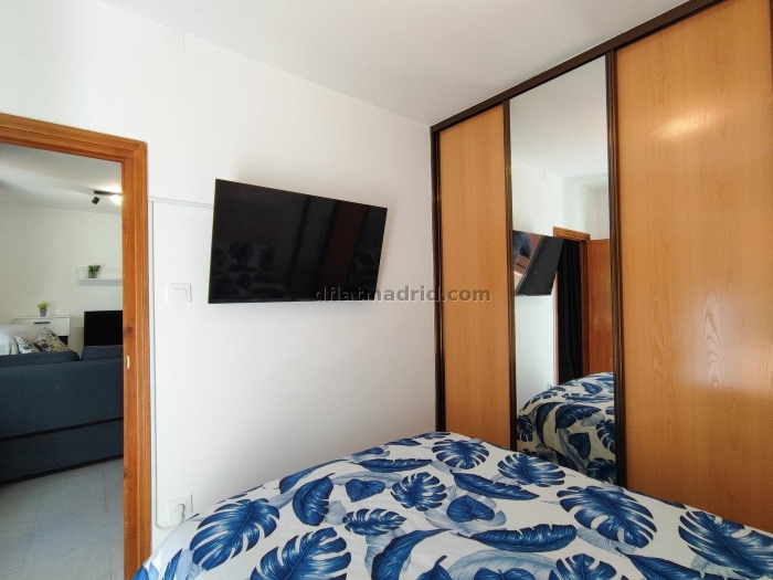 Bright Apartment in Tetuan of 2 Bedrooms #1977 in Madrid