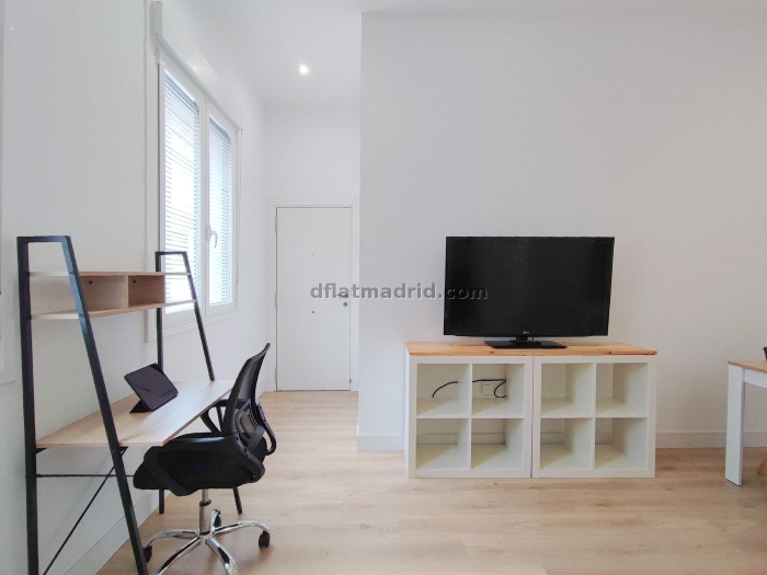 Cosy Apartment in Tetuan of 1 Bedroom #1978 in Madrid