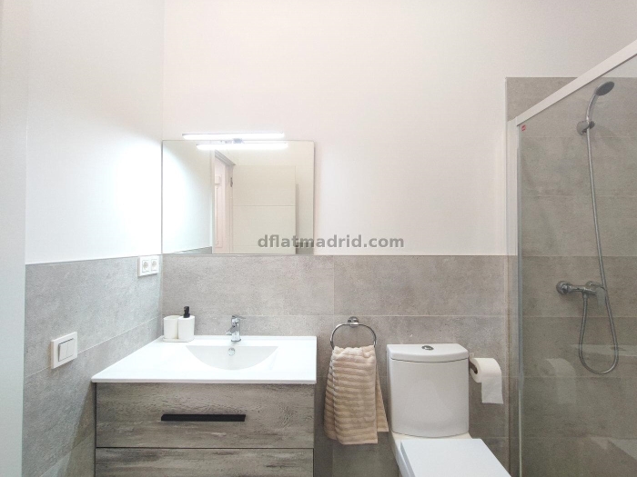 Apartamento Acogedor en Tetuan de 1 Dormitorio #1978 en Madrid