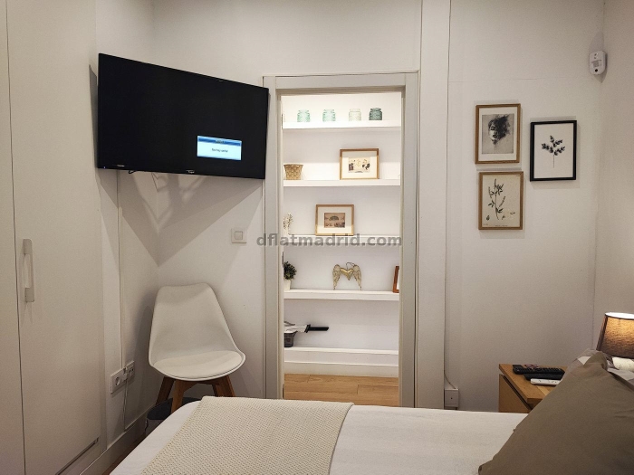 Apartamento Amplio en Tetuan de 3 Dormitorios #1972 en Madrid