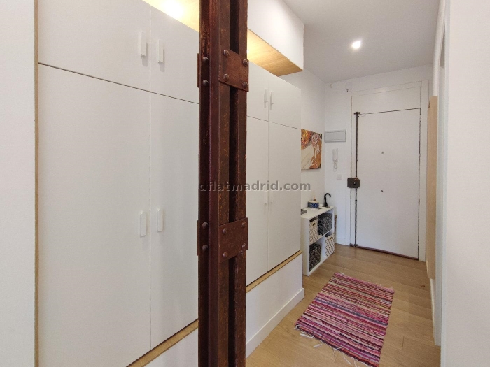 Spacious Apartment in Tetuan of 3 Bedrooms #1972 in Madrid